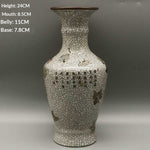 Antique-style Porcelain Decor For A Chinese Living Room